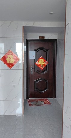 青岛市黄岛区月牙河路66号22栋2单元803户房产