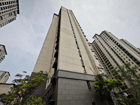 山东省青岛市胶州市经济技术开发区湘江路2号荣盛·锦绣外滩（观海阁）46号楼1单元1402