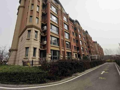 青岛市李沧区湘潭路28号5号楼1单元401户房产