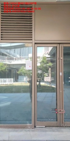 青岛市黄岛区双珠路558号5栋商业108室